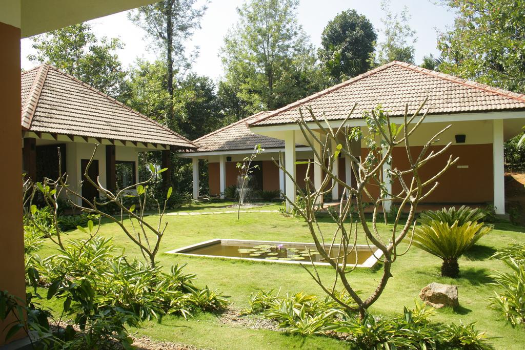 וואיאנאד The Windflower Resort & Spa, Vythiri מראה חיצוני תמונה